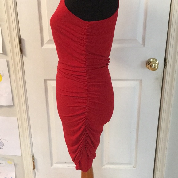Moda Red One Sleeve Asymmetric Bodycon Dress - Picture 3 of 6